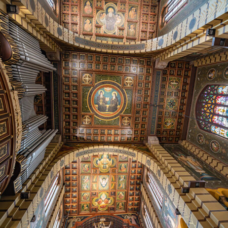 Mosteiro de São Bento in São Paulo, Brazil, interior view